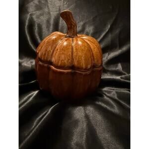 Rustic style ceramic pumpkin container with lid 6”